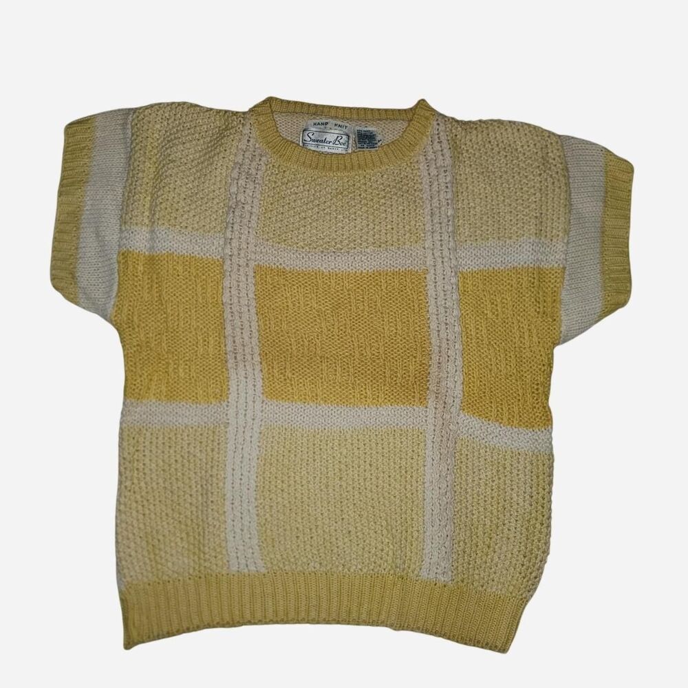 Sweater Bee Women's Yellow Sweater